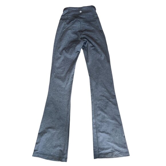 lululemon athletica grey‎ flare leggings size 4 - Picture 2 of 8